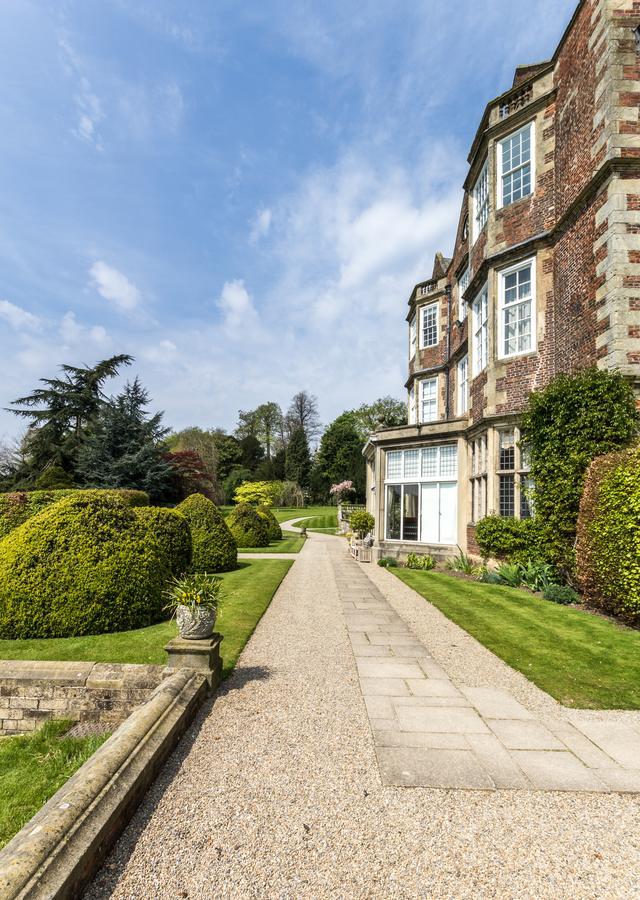 Goldsborough Hall แนร์สเบอเรอ ภายนอก รูปภาพ