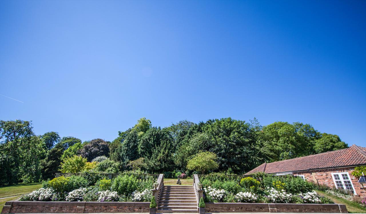 Goldsborough Hall แนร์สเบอเรอ ภายนอก รูปภาพ